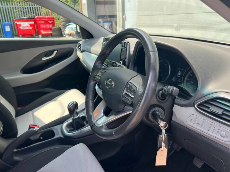 Hyundai I30 Hatchback Blue #17