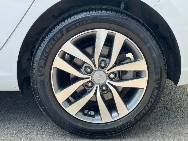 Hyundai I30 Hatchback Blue #8