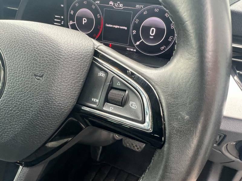 Skoda Kamiq Hatchback #12