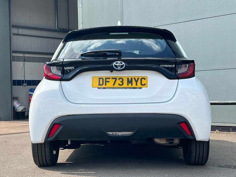 Toyota Yaris 1.5 Hybrid Icon Cvt - 2023 73 DF73MYC White #5