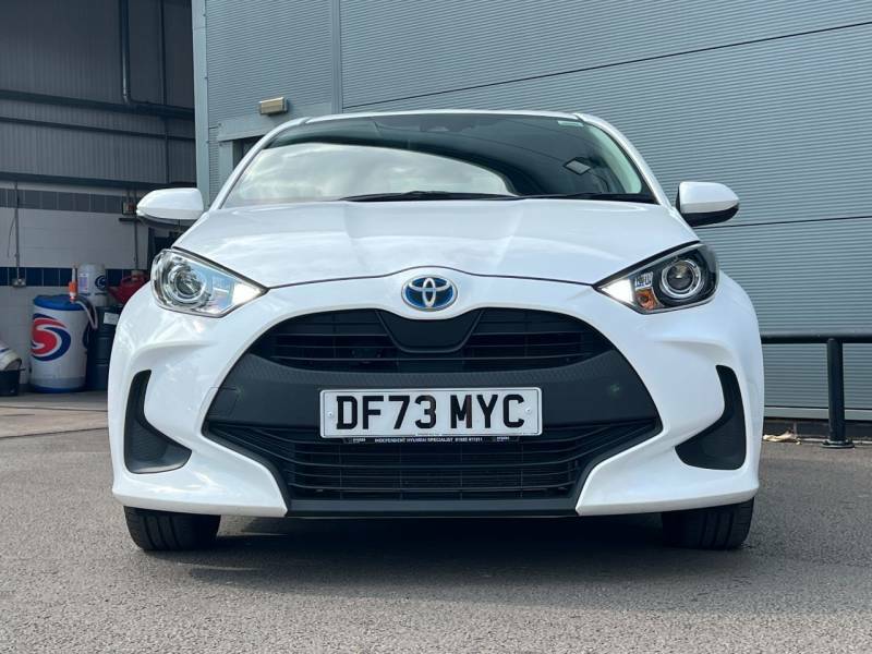 Toyota Yaris 1.5 Hybrid Icon Cvt - 2023 73 DF73MYC White #3