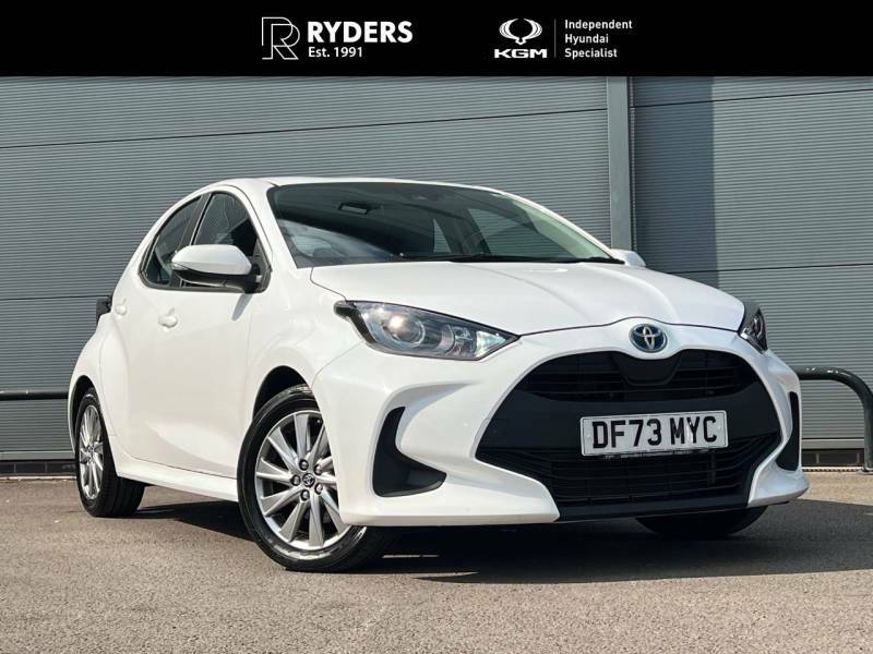 Toyota Yaris 1.5 Hybrid Icon Cvt - 2023 73 DF73MYC White #2