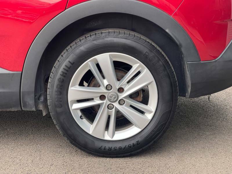 Vauxhall Grandland X 1.5 Turbo D Se - 2018 68 Red #5