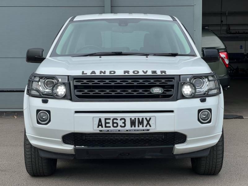 Land Rover Freelander 2 2.2 Td4 Gs White #3