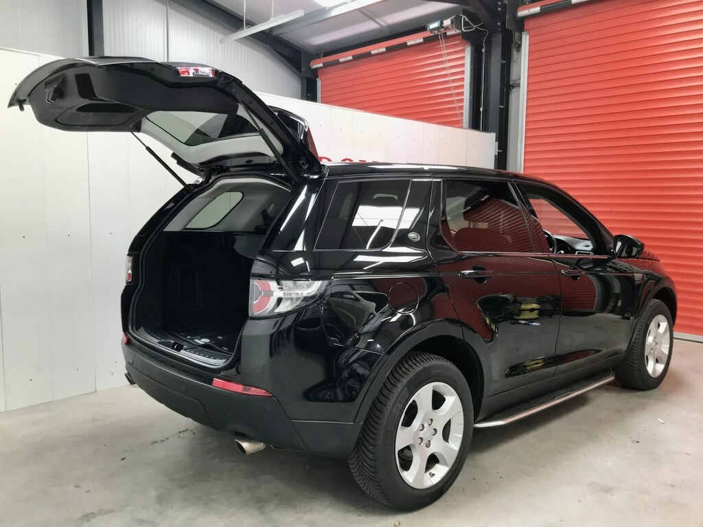 Land Rover Discovery Sport 2.0 Td4 Pure 5 Seat Black #4