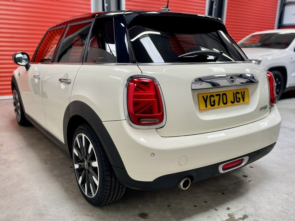 Mini Hatch 1.5 Cooper Exclusive II YG70JGV White #3