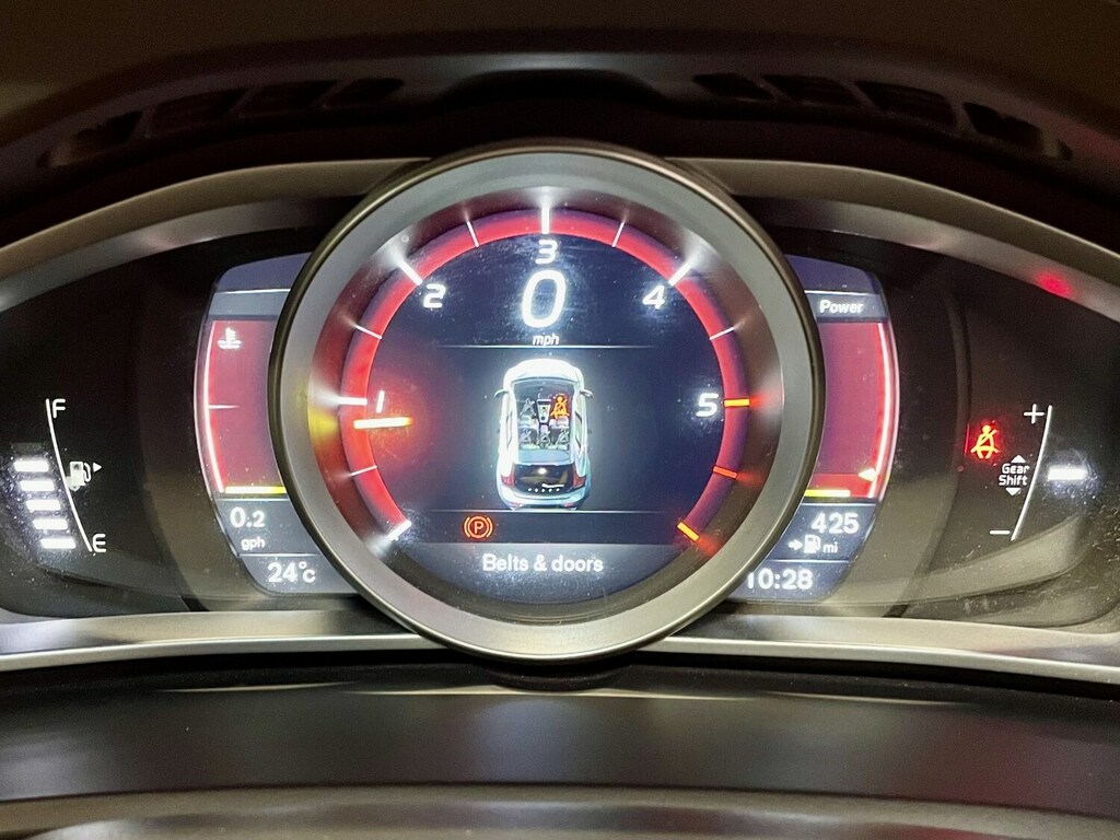Volvo V40 R-design D2 Silver #9