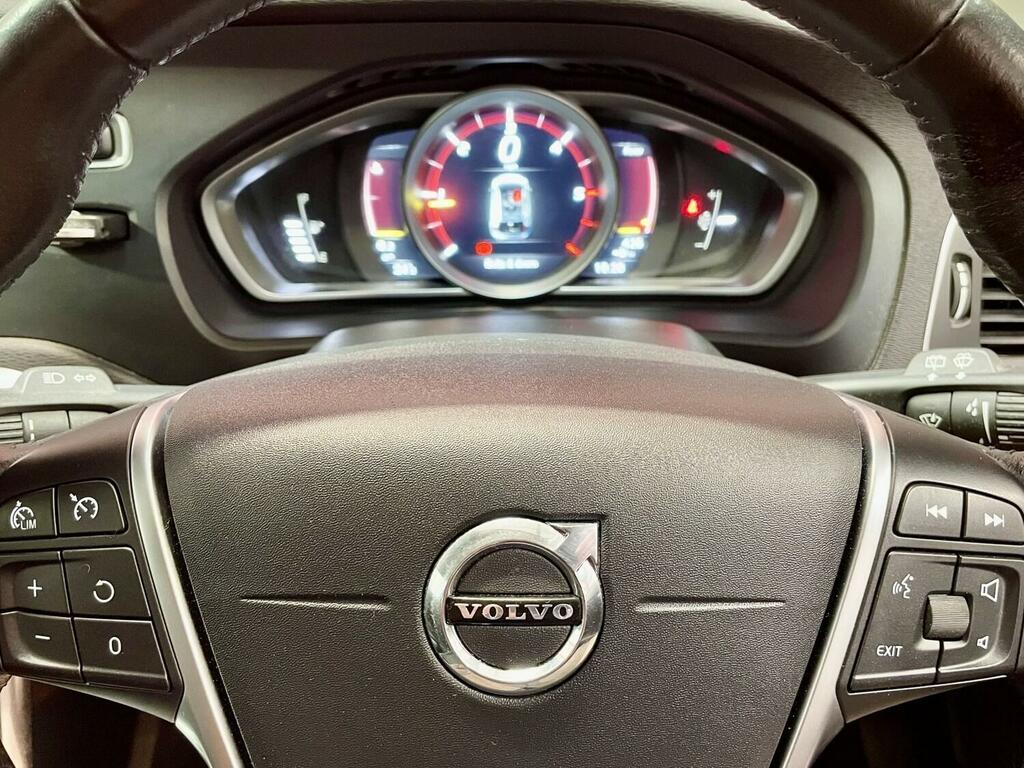 Volvo V40 R-design D2 Silver #8