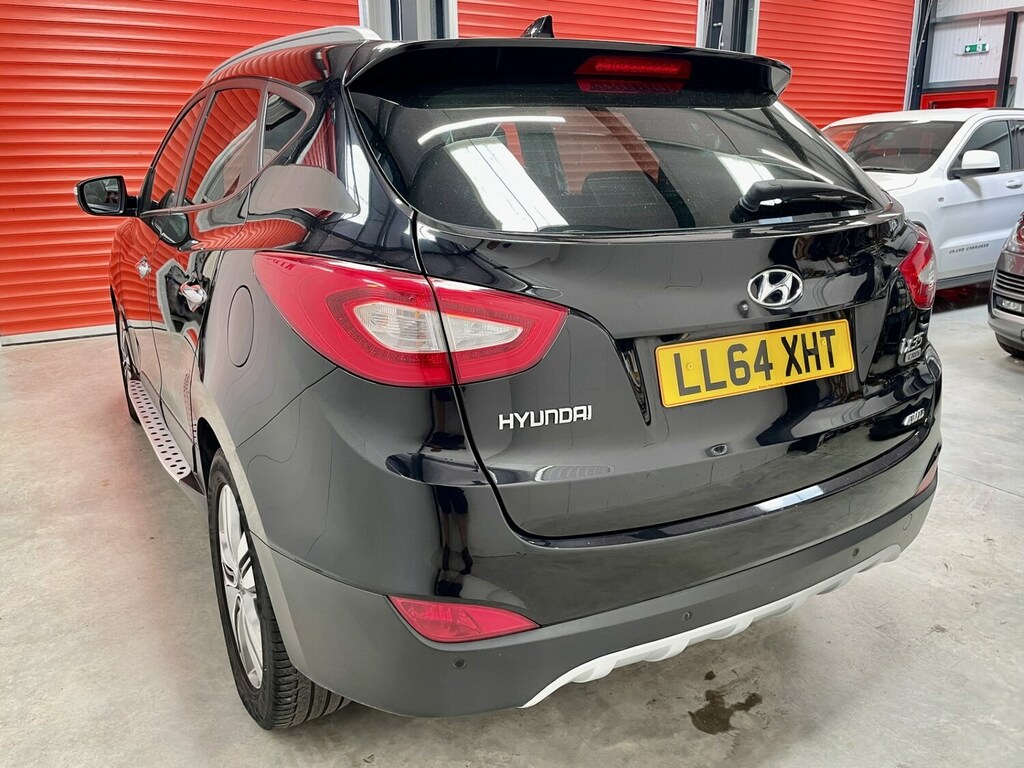 Hyundai Ix35 2.0 Crdi Premium Black #3