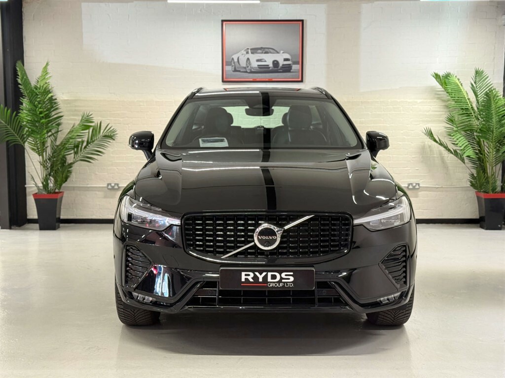 Volvo XC60 B4 Mhev SV23HTG Black #2