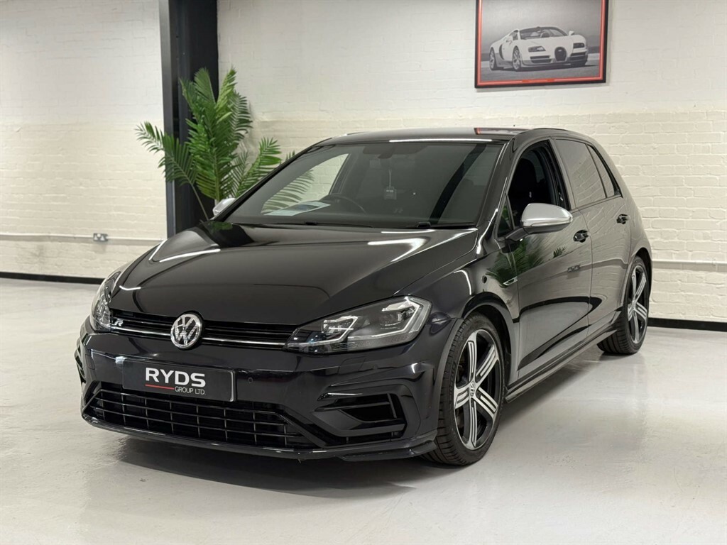 Volkswagen Golf R Tsi 4Wd VA17CUC Black #4