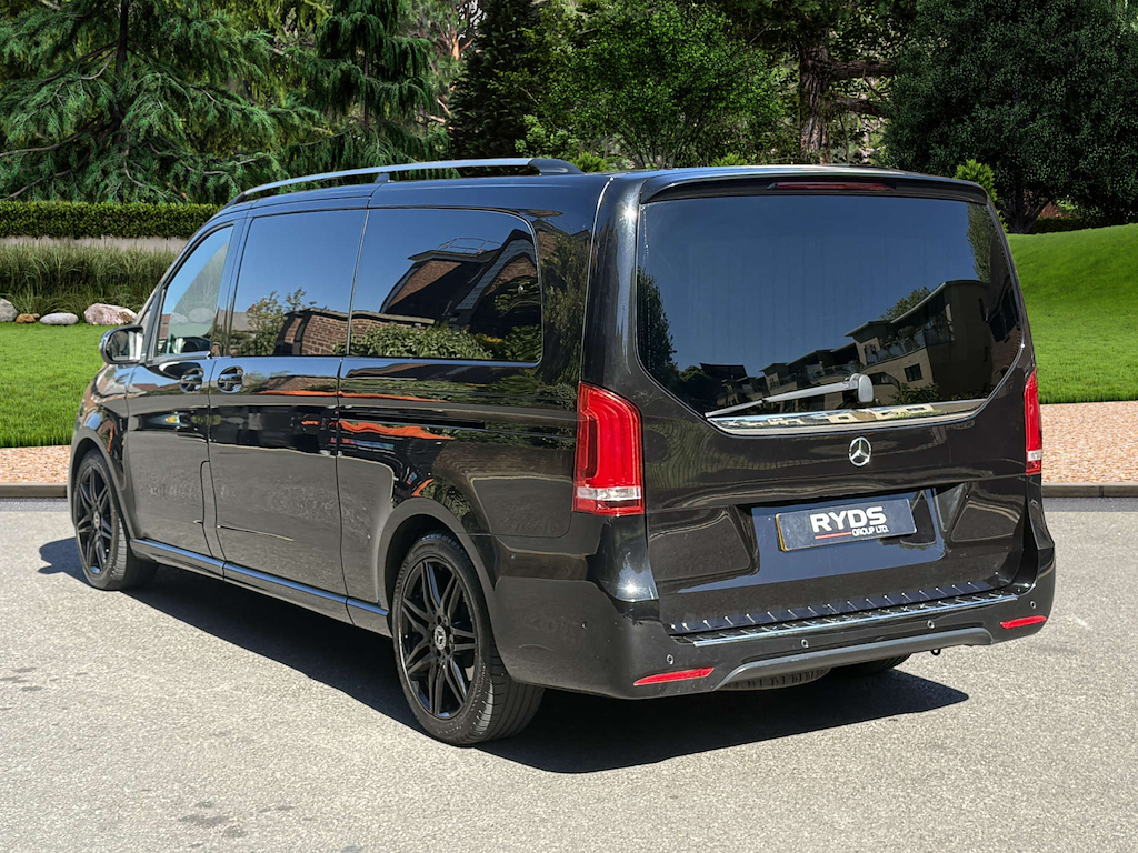 Mercedes-Benz V Class D Amg Line V33LCS Black #6