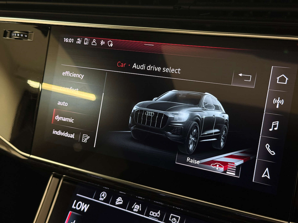 Audi Q8 3.0L Tfsi Quattro S Line Super Sport Blue #19