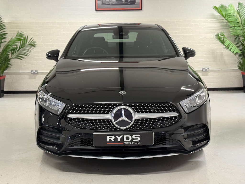 Mercedes-Benz A Class A 250 E Amg Line Executive Black #2