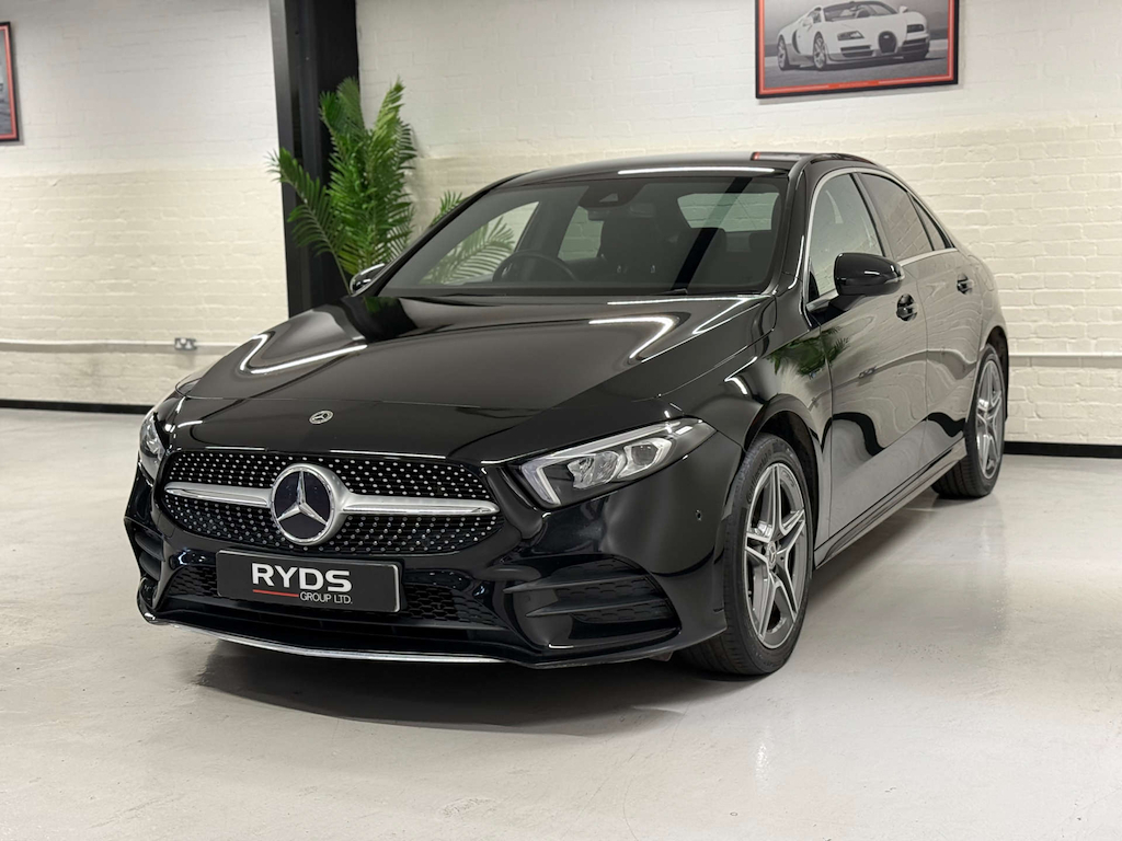 Mercedes-Benz A Class A 250 E Amg Line Executive Black #3