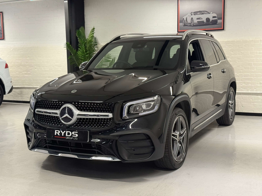 Mercedes-Benz GLB Class 200 Amg Line Premium Black #3