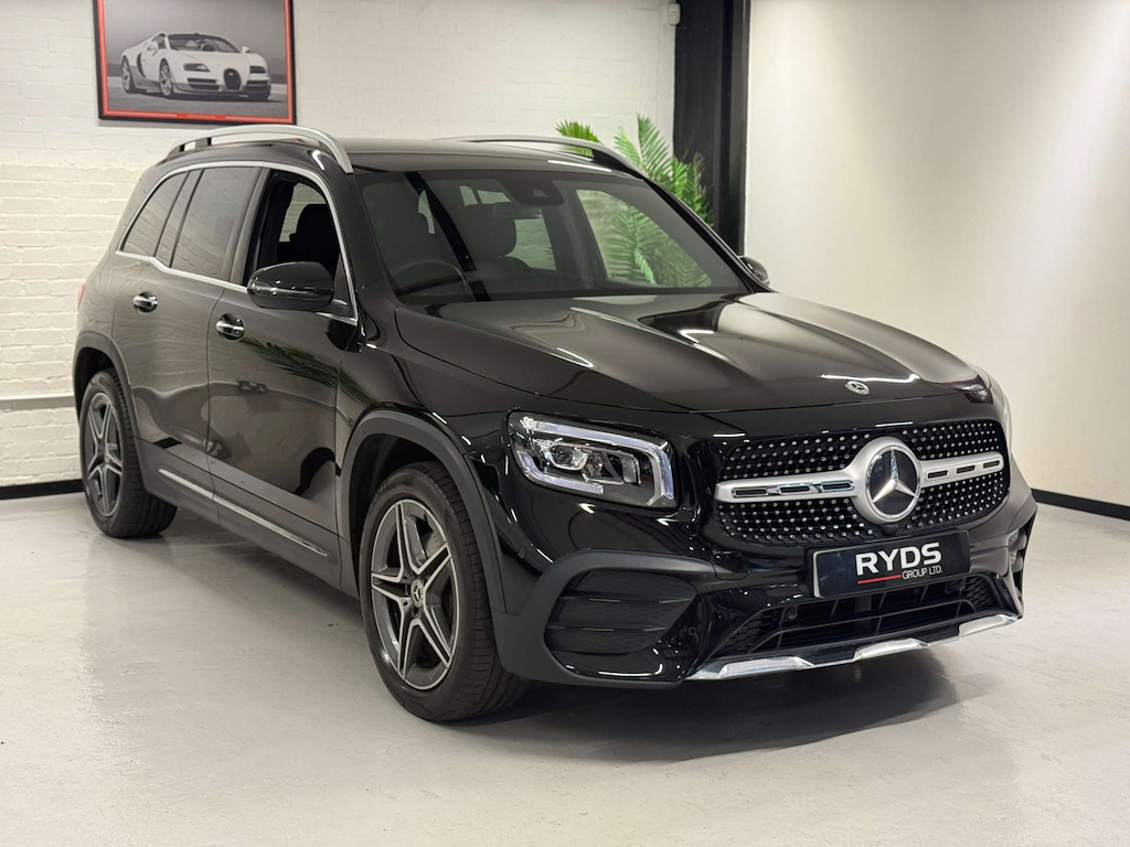 Mercedes-Benz GLB Class 200 Amg Line Premium Black