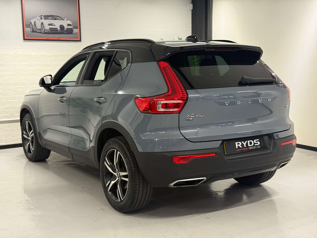 Volvo XC40 R-design T3 Grey #6
