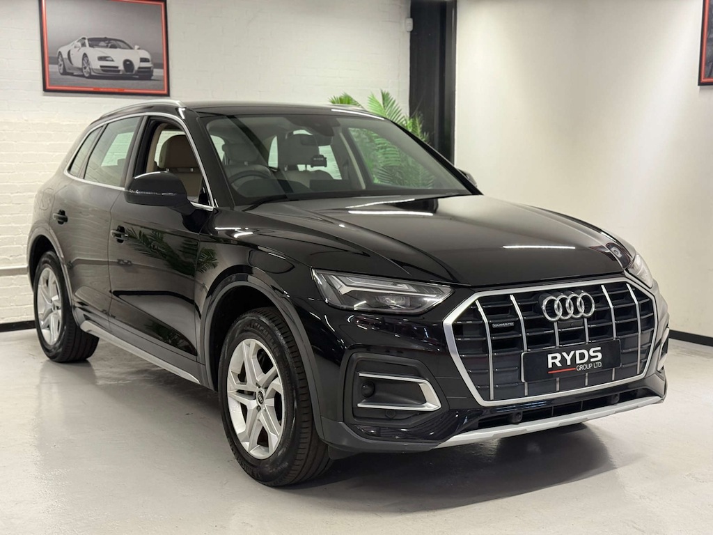 Audi Q5 Phev Sport 50 Tfsi E Quattro 4Wd Black