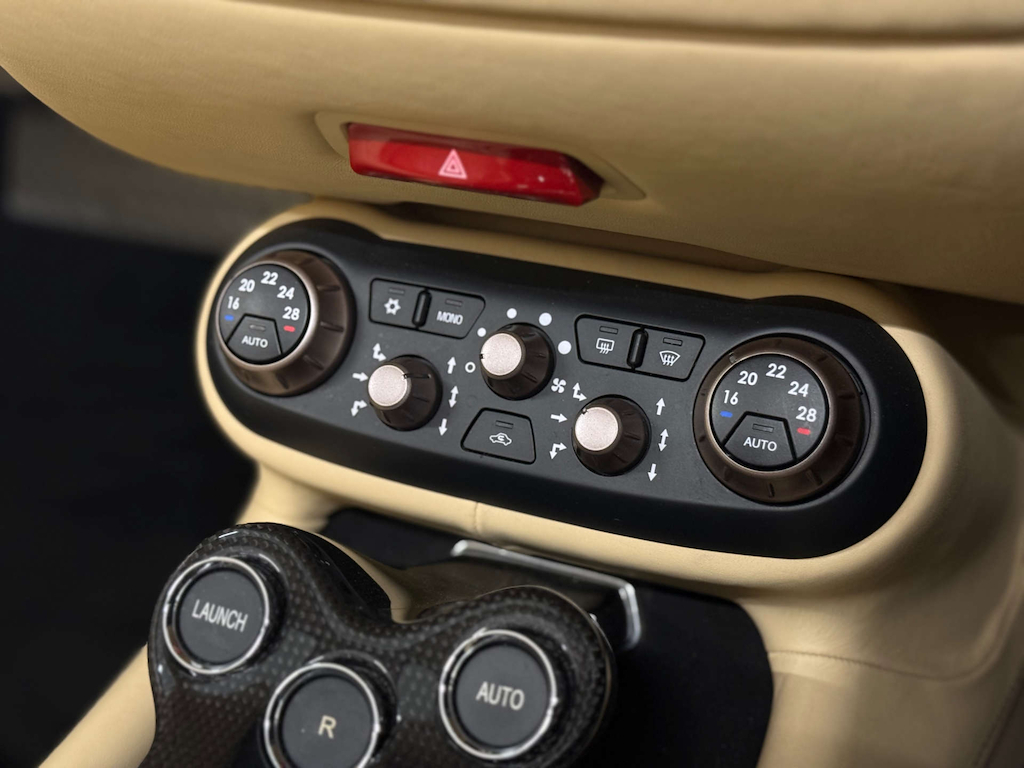 Ferrari California 2 Plus 2 White #22