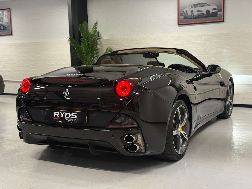 Ferrari California 2 Plus 2 White #8