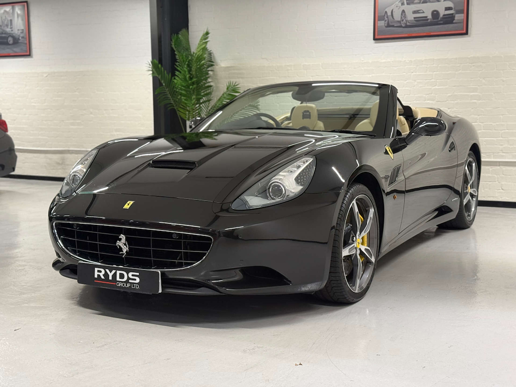 Ferrari California Convertible Black #3