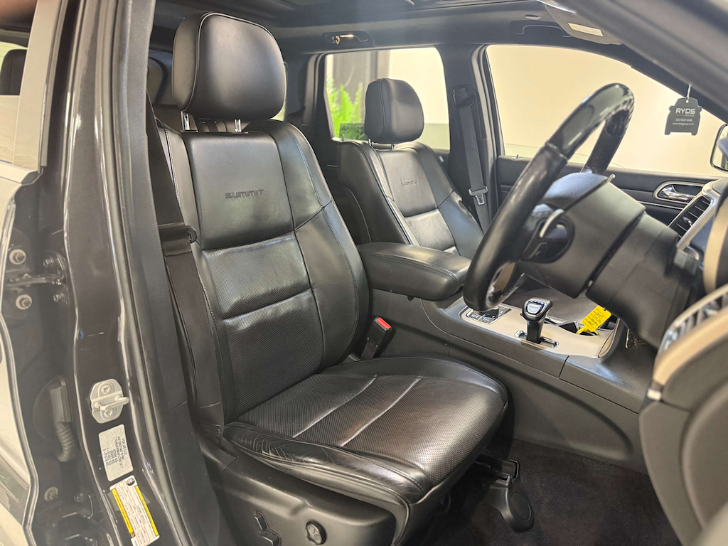 Jeep Grand Cherokee V6 Crd Summit Red #10