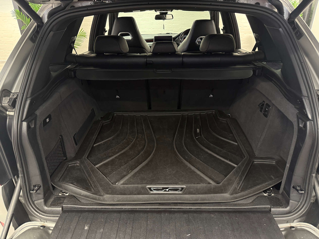 BMW X5 M Xdrive30d M Sport White #30