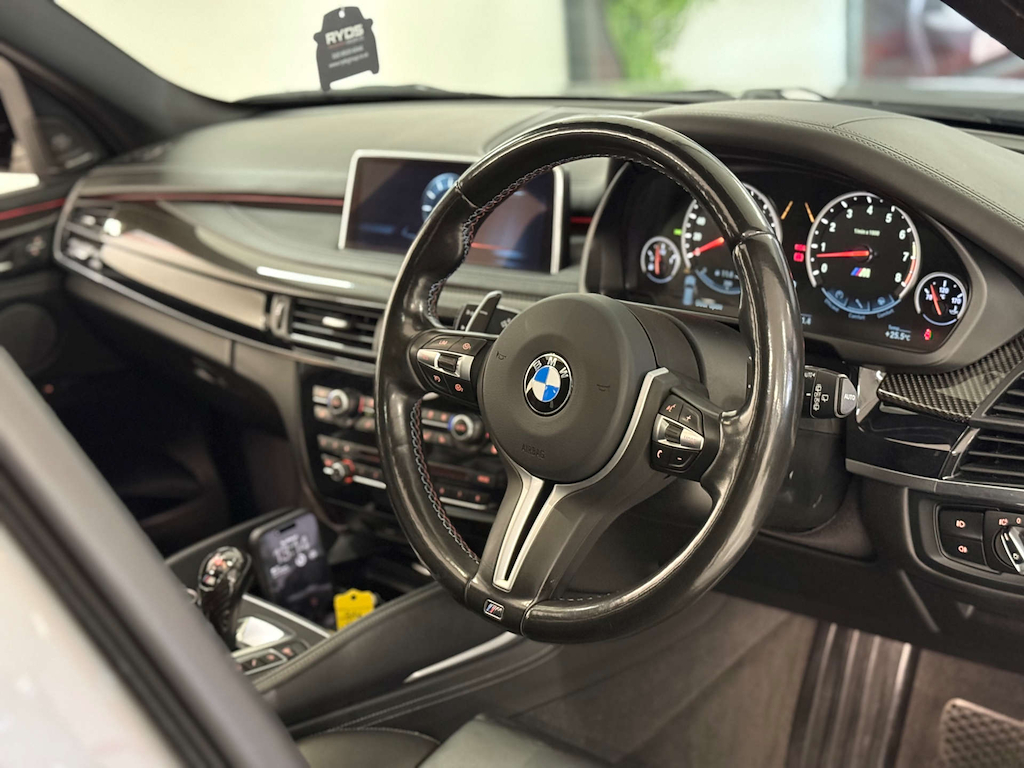 BMW X5 M Xdrive30d M Sport White #10