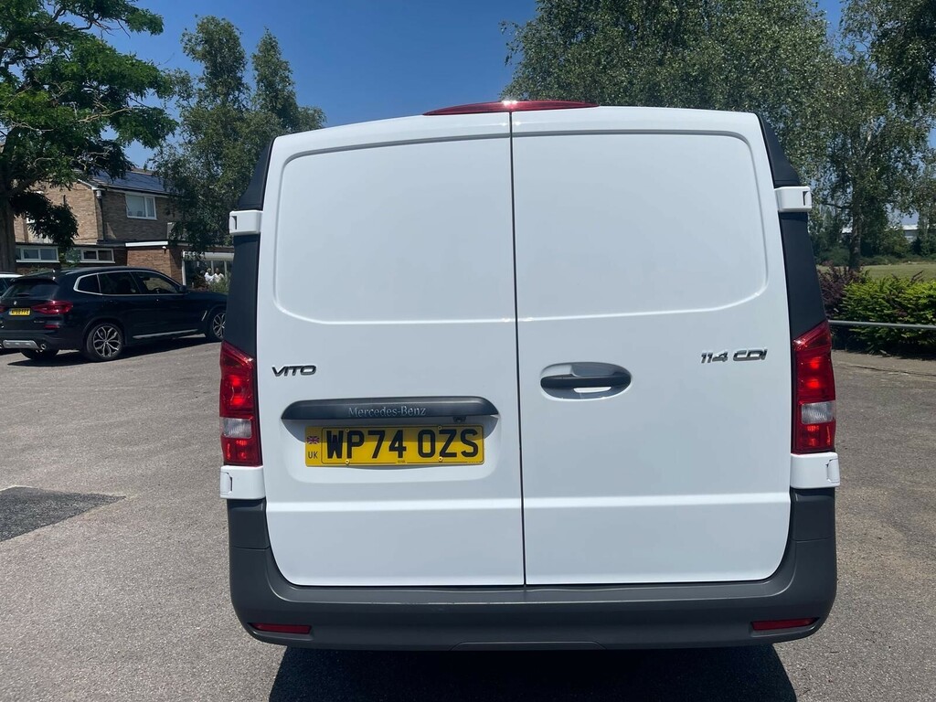 Mercedes-Benz Vito 114 Pro L2 White #6