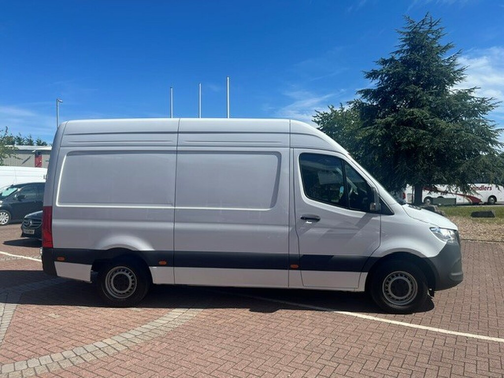 Mercedes-Benz Sprinter 315 Cdi Pro KR75ZPS White #4