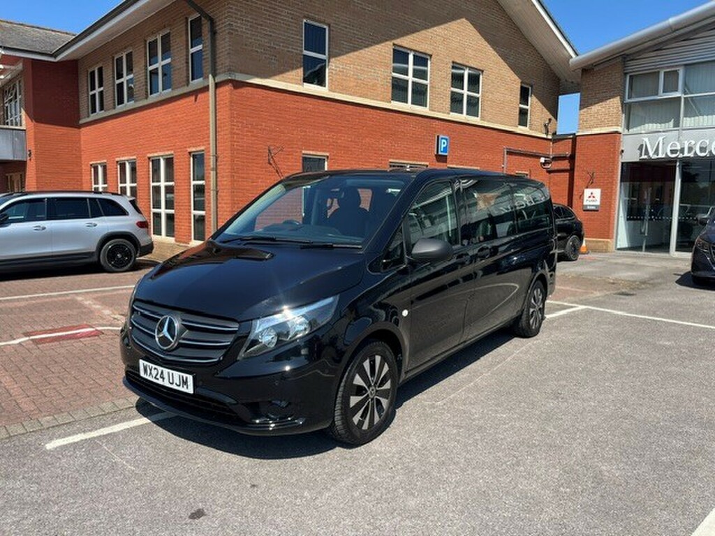 Mercedes-Benz Vito 116Cdi Tourer Select L3 Black