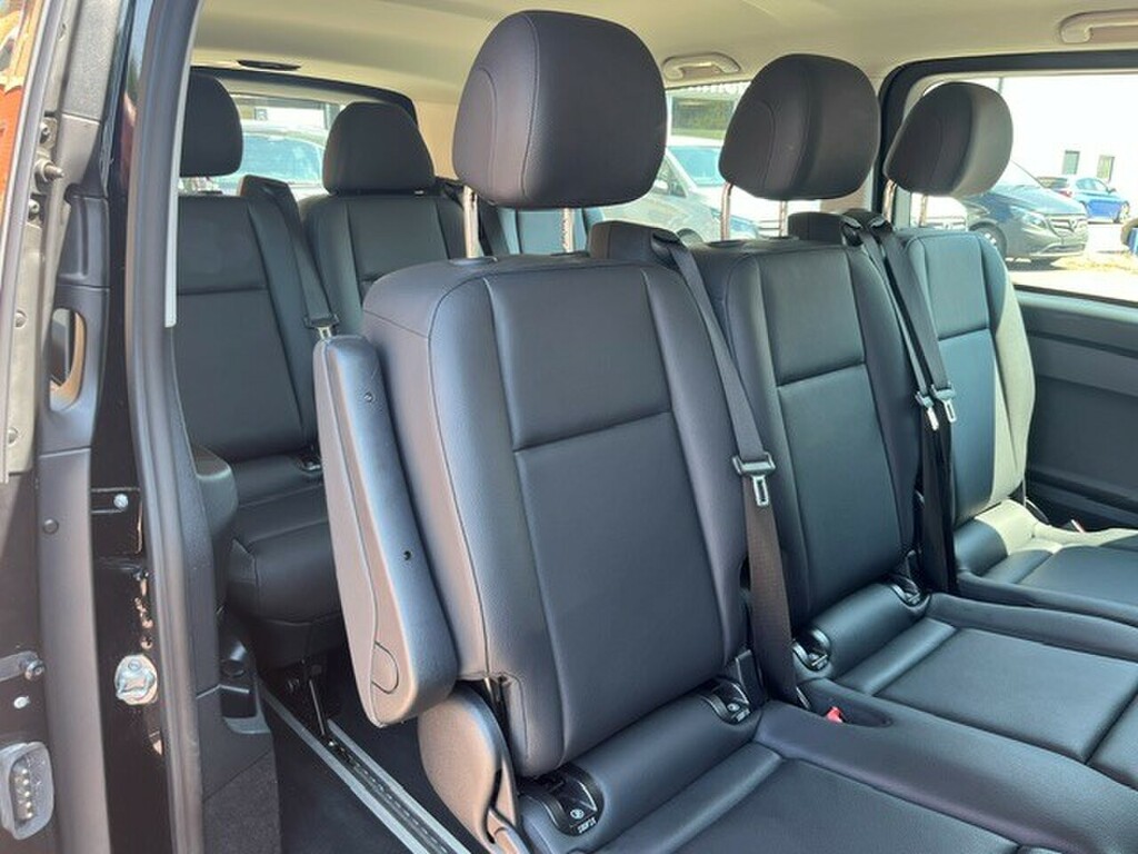 Mercedes-Benz Vito 116Cdi Tourer Select L3 Black #2