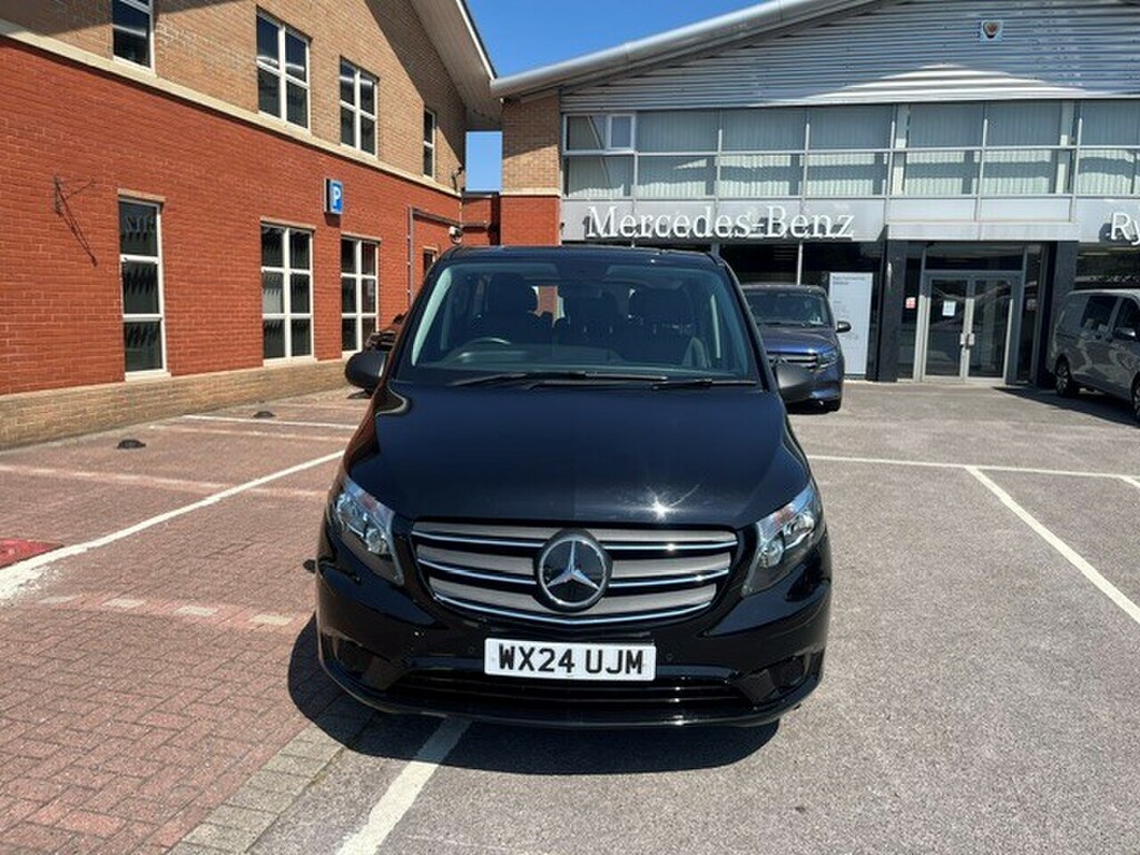 Mercedes-Benz Vito 116Cdi Tourer Select L3 Black #4