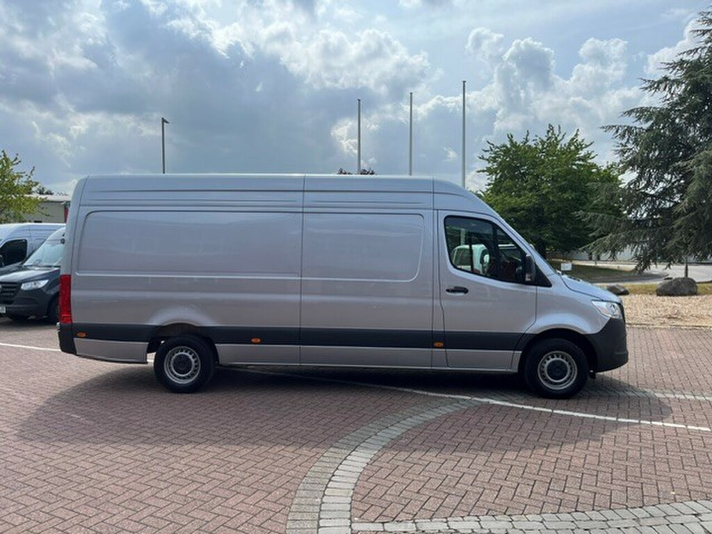 Mercedes-Benz Sprinter 315 Cdi Pro Silver #6