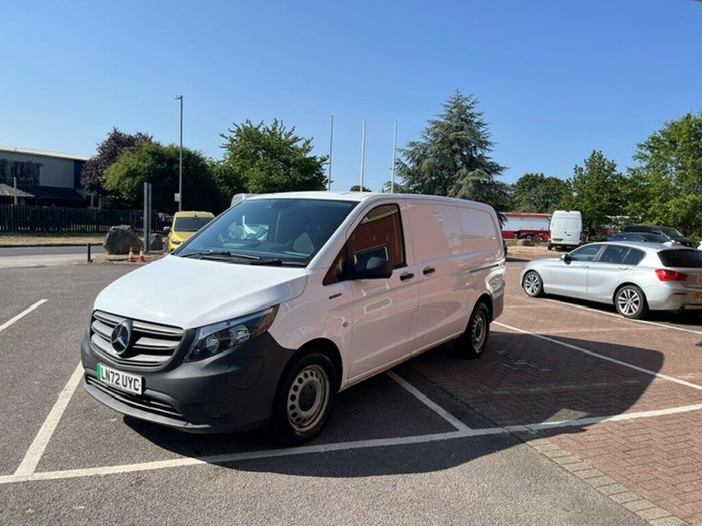 Mercedes-Benz Vito 66 Progressive L2 White