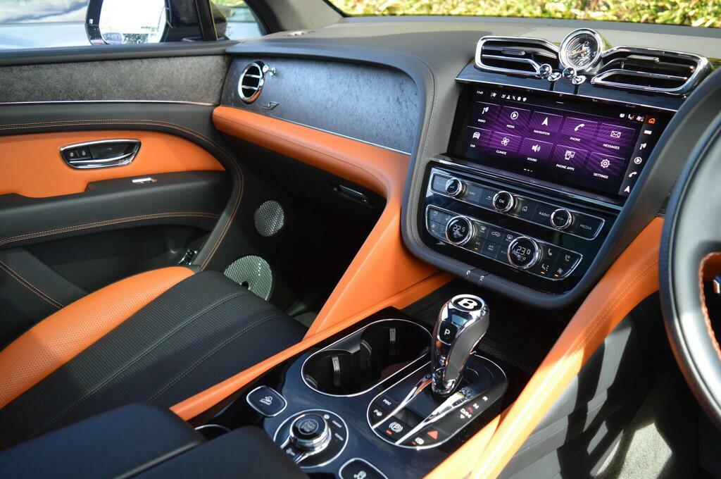 Bentley Bentayga Hybrid Odyssean Edition Vat Q Blue #40