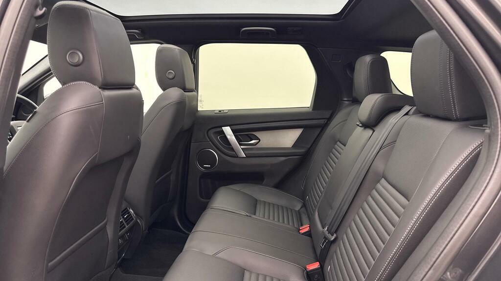 Land Rover Discovery Sport 1.5 P270e Dynamic Se Grey #4