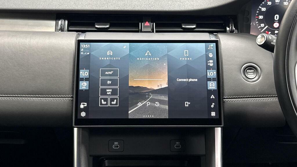Land Rover Discovery Sport 2.0 D200 Dynamic Se 7 Seat Black #14
