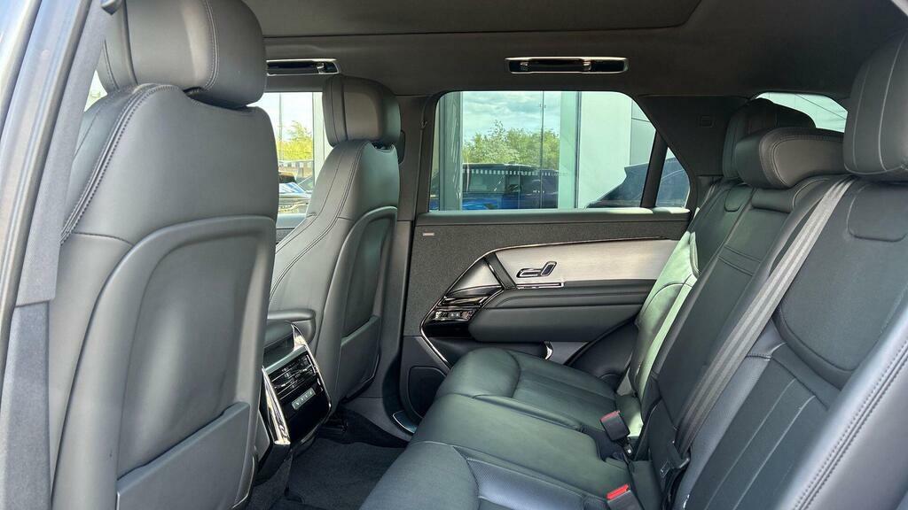 Land Rover Range Rover Sport 3.0 D300 Mhev Dynamic Se Suv 4Wd E DH23LVF Grey #4