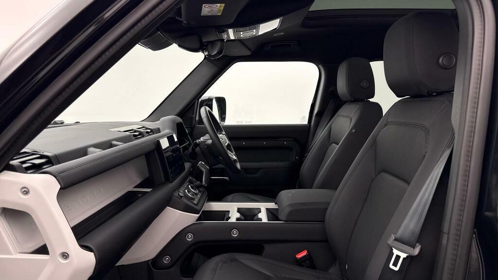 Land Rover Defender 110 3.0 D350 X-dynamic Se Black #3
