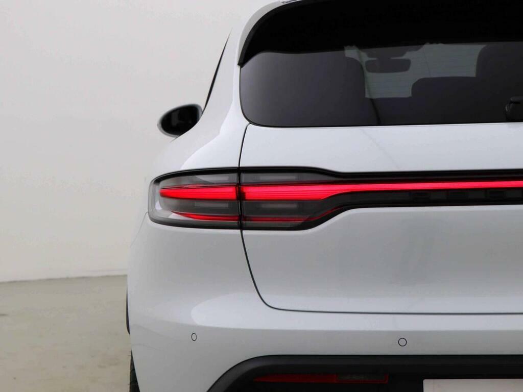 Porsche Macan 2.9T V6 S Suv Pdk 4Wd Euro 6 Ss 380 YS26VPJ White #17