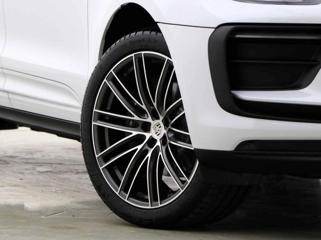 Porsche Macan 2.9T V6 S Suv Pdk 4Wd Euro 6 Ss 380 YS26VPJ White #14