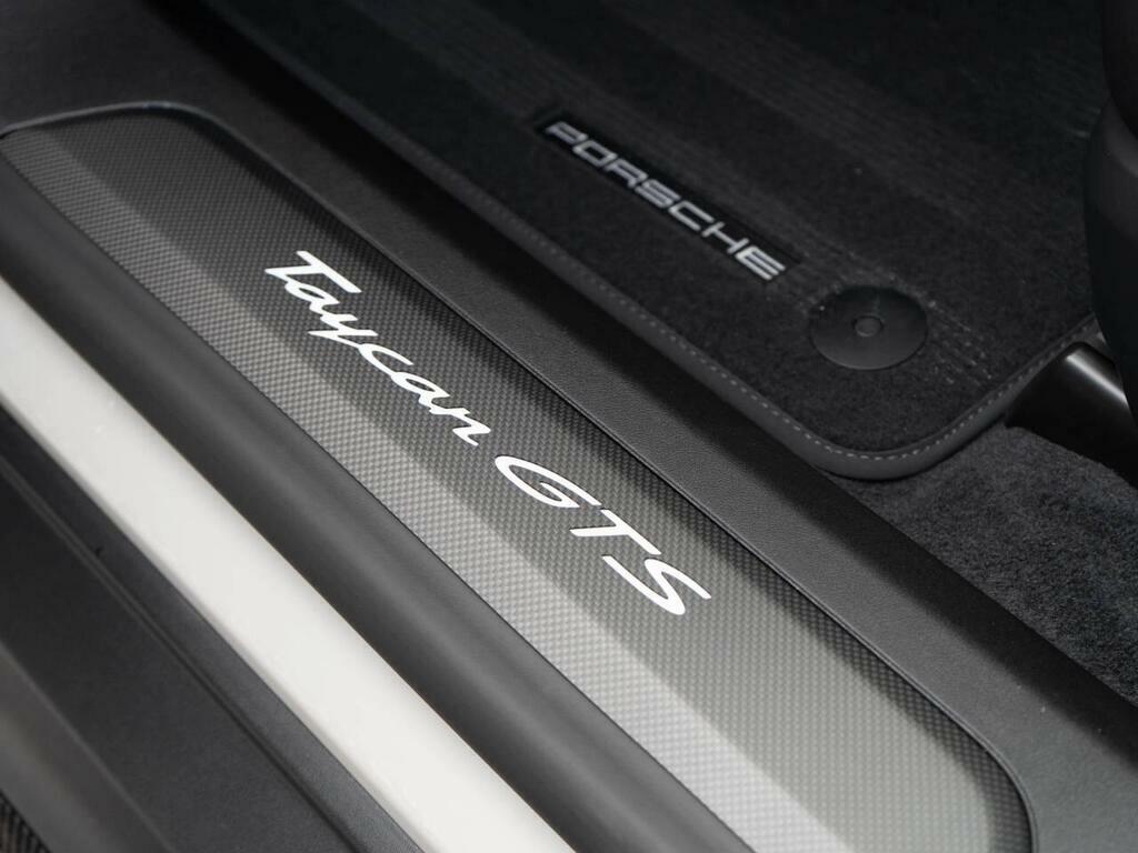 Porsche Taycan Taycan 4 Cross Turismo Grey #62