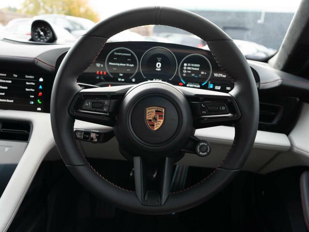 Porsche Taycan Taycan 4 Cross Turismo Grey #25