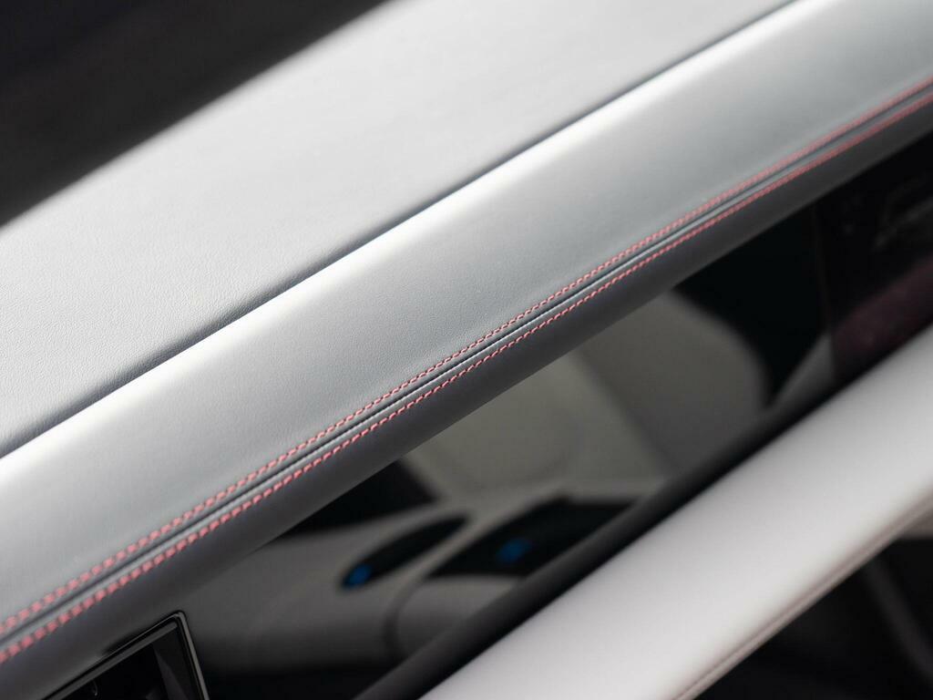 Porsche Taycan Taycan 4 Cross Turismo Grey #117