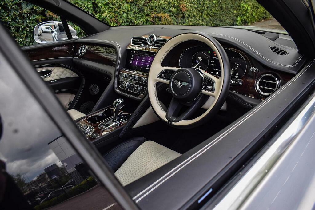 Bentley Bentayga First Edition  #59