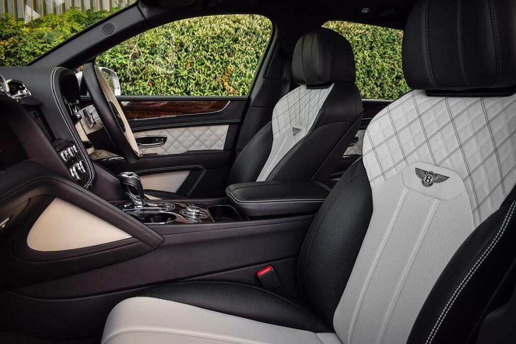 Bentley Bentayga First Edition  #36