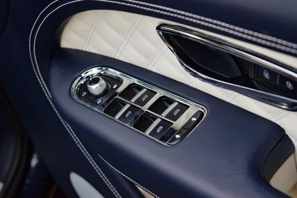 Bentley Bentayga S Blue #20
