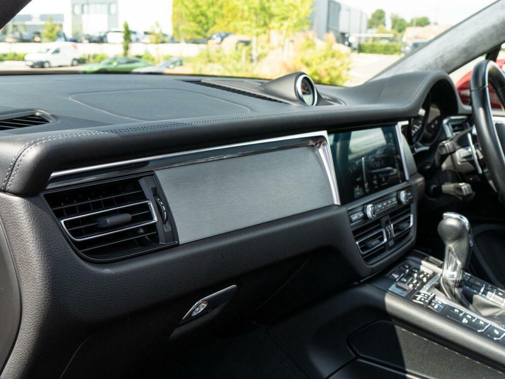 Porsche Macan S Pdk #9